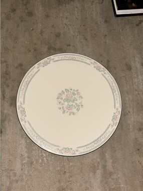 Lenox CHARLESTON Cake Plate 11 3/4"